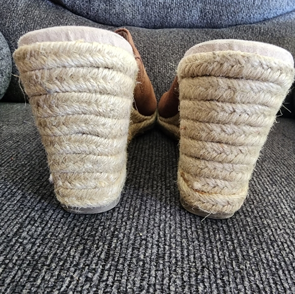 Wedges - Picture 5 of 6